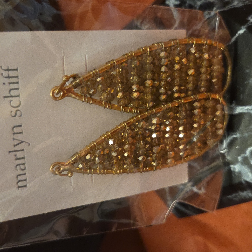 Marlyn Schiff Gold Teardrop Earrings